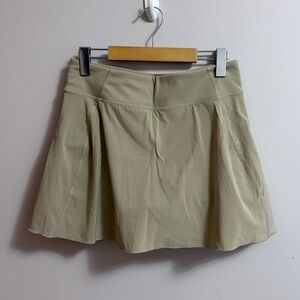 Aritzia Tna Tennis Skort